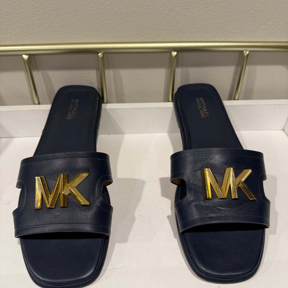 Michael Kors Kippy Slides - Picture 5 of 5